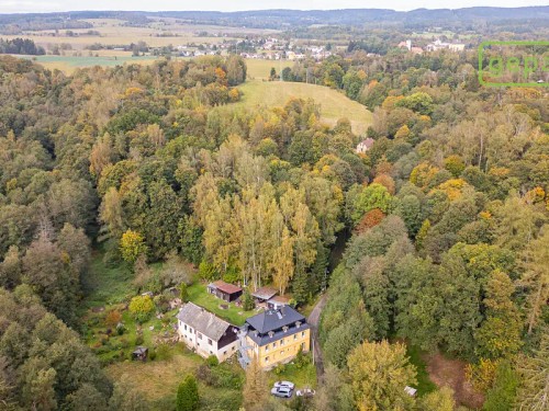 Prodej domu 295 m², pozemek 9233 m²