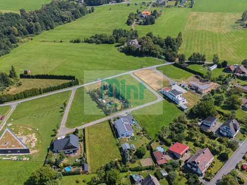 Prodej stavebního pozemku 1528 m²
