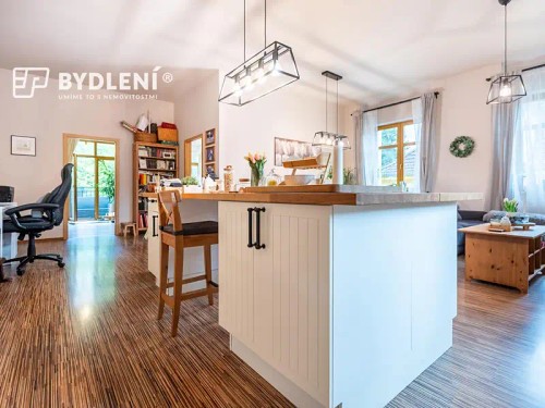 Prodej bytu 4+kk 140 m²