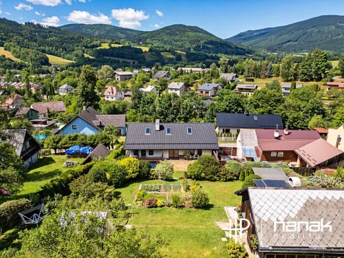 Prodej domu 277 m², pozemek 3924 m²