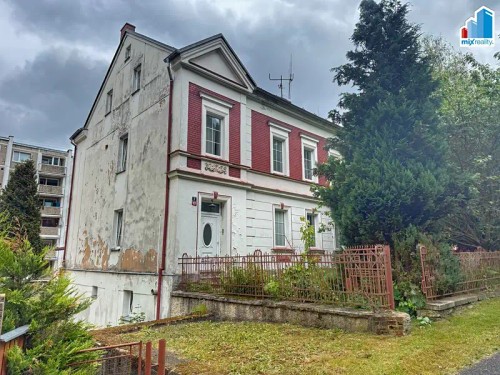 Prodej domu 304 m², pozemek 365 m²