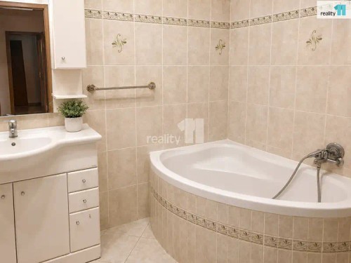 Prodej bytu 3+1 72 m²