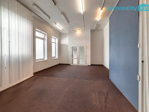 Prodej domu 360 m², pozemek 11 m²