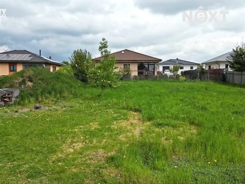 Prodej stavebního pozemku 738 m²