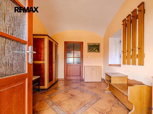 Prodej chalupy 460 m², pozemek 4142 m²