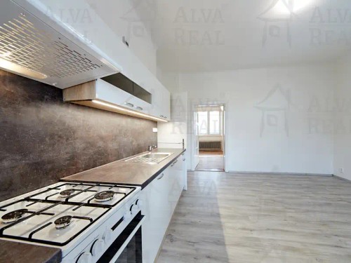 Prodej vily 354 m², pozemek 525 m²