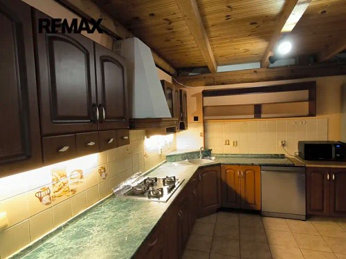 Prodej domu 195 m², pozemek 1255 m²