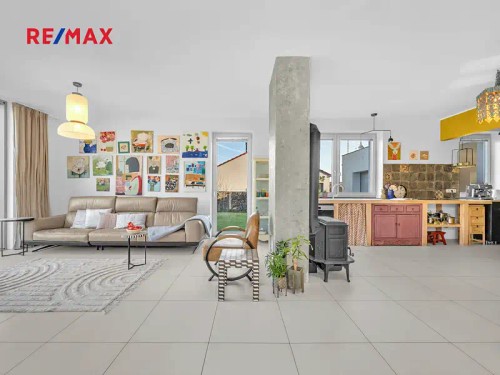 Prodej domu 213 m², pozemek 1614 m²