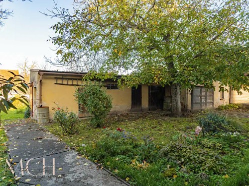 Prodej domu 330 m², pozemek 1144 m²