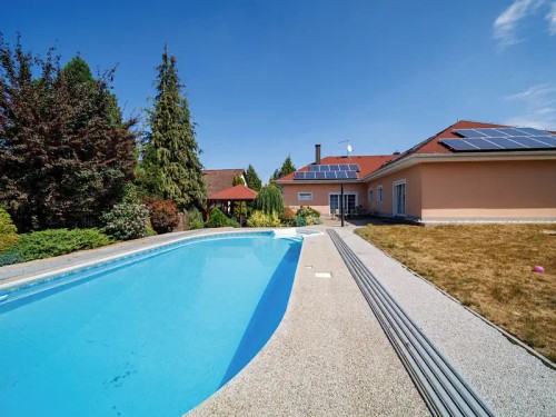 Prodej domu 300 m², pozemek 1491 m²