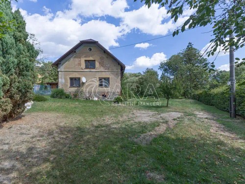 Prodej domu 250 m², pozemek 2899 m²