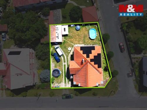 Prodej domu 210 m², pozemek 639 m²