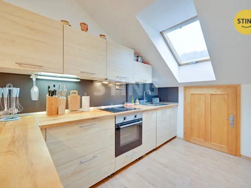 Prodej bytu 3+kk 746 m²