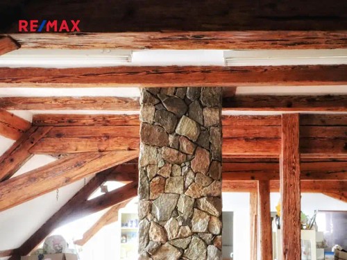 Prodej domu 790 m², pozemek 1193 m²