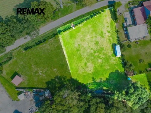 Prodej stavebního pozemku 3331 m²