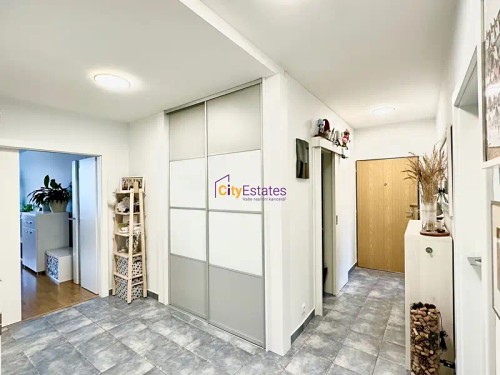 Prodej bytu 4+kk 99 m²