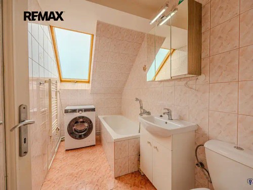 Prodej domu 258 m², pozemek 4004 m²