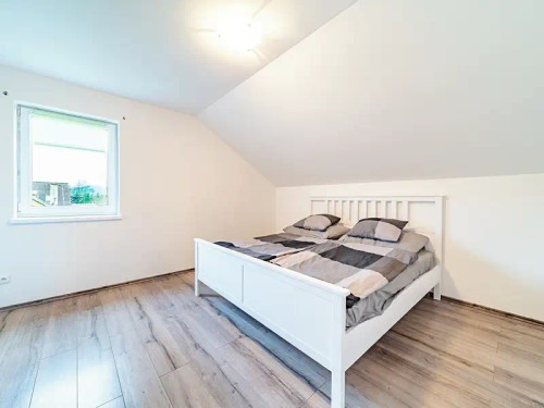 Prodej domu 360 m², pozemek 724 m²