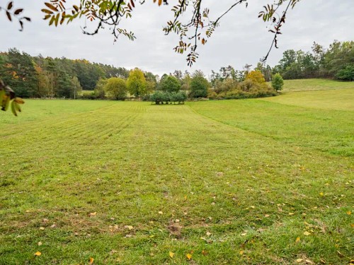 Prodej stavebního pozemku 2653 m²