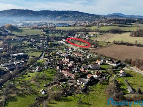 Prodej stavebního pozemku 5833 m²