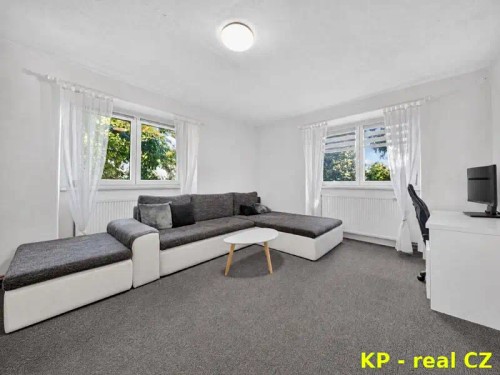 Prodej domu 247 m², pozemek 976 m²