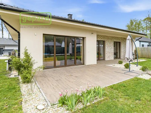 Prodej domu 143 m², pozemek 802 m²