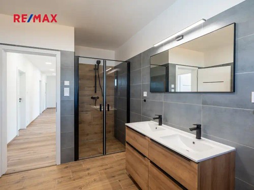 Prodej domu 100 m², pozemek 645 m²