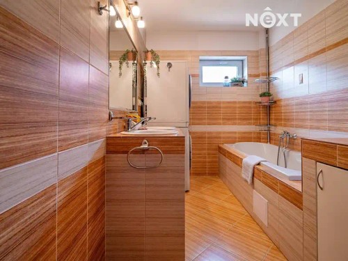 Prodej domu 199 m², pozemek 1085 m²