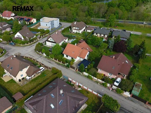 Prodej domu 205 m², pozemek 809 m²
