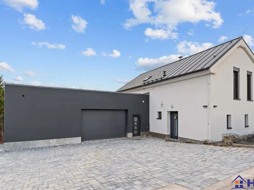 Prodej domu 231 m², pozemek 5528 m²