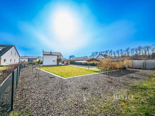 Prodej domu 117 m², pozemek 1389 m²