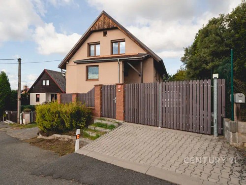 Prodej domu 131 m², pozemek 792 m²