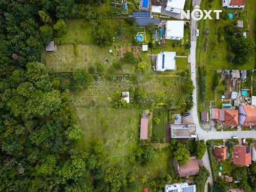 Prodej stavebního pozemku 1276 m²