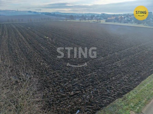 Prodej stavebního pozemku 2000 m²