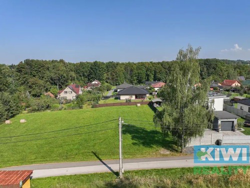 Prodej stavebního pozemku 1000 m²