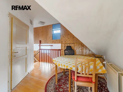 Prodej domu 328 m², pozemek 758 m²