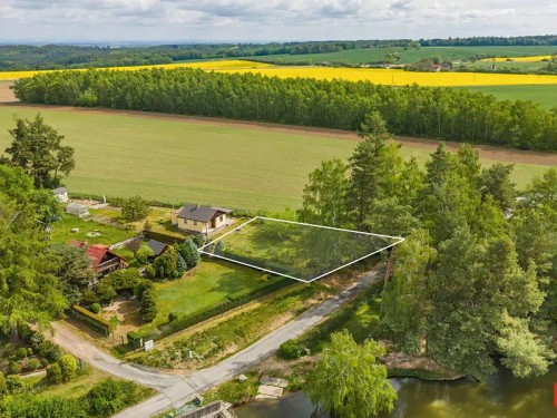 Prodej stavebního pozemku 560 m²