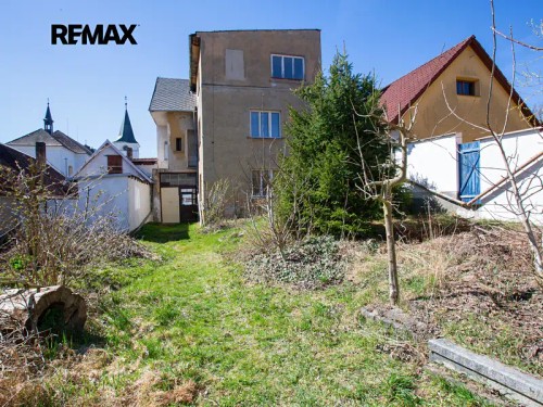 Prodej domu 196 m², pozemek 828 m²