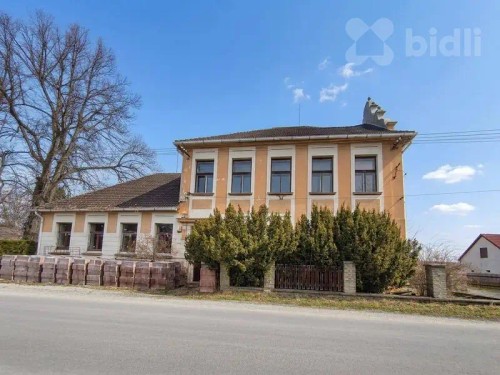 Prodej domu 700 m², pozemek 1136 m²
