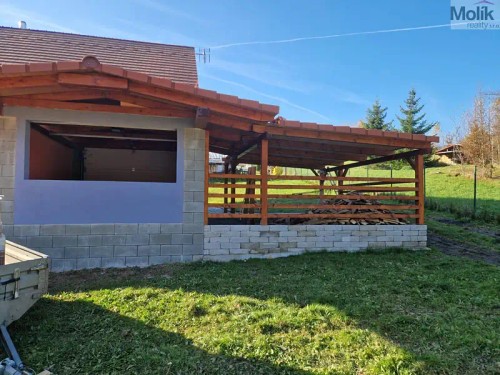 Prodej domu 280 m², pozemek 1017 m²