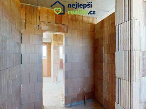 Prodej domu 288 m², pozemek 843 m²