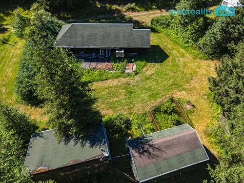 Prodej chalupy 460 m², pozemek 18858 m²