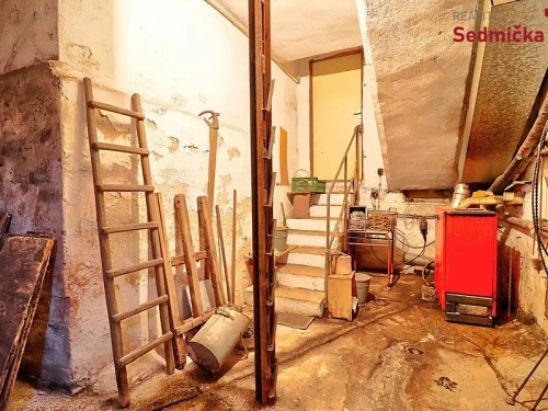 Prodej domu 318 m², pozemek 1300 m²