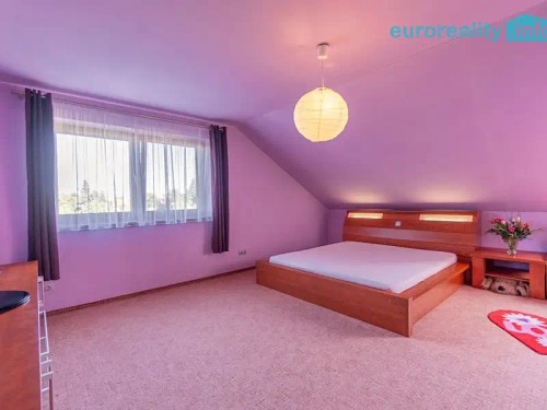 Prodej domu 270 m², pozemek 2175 m²