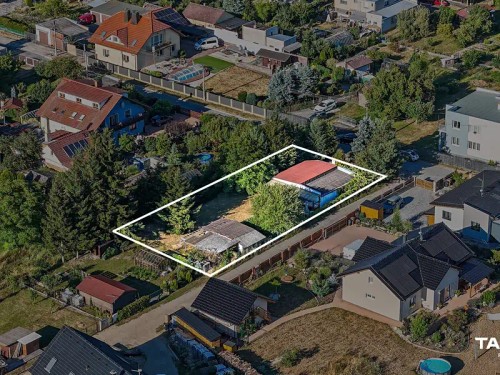 Prodej stavebního pozemku 818 m²