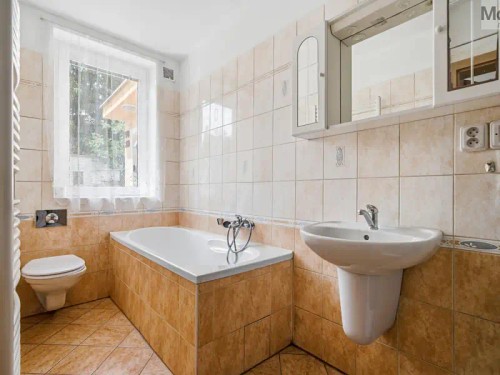 Prodej domu 210 m², pozemek 499 m²