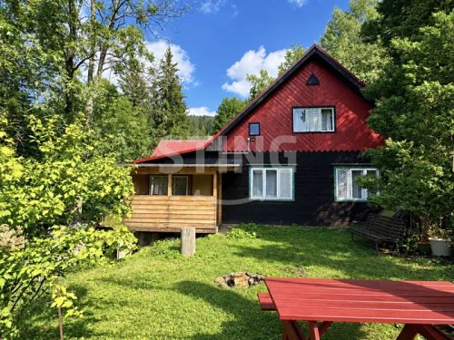 Prodej domu 155 m², pozemek 52055 m²