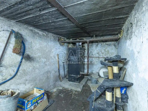 Prodej domu 250 m², pozemek 2899 m²
