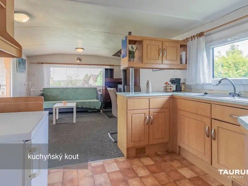 Prodej stavebního pozemku 2561 m²