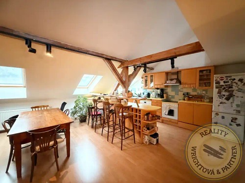 Prodej atypického bytu 178 m²